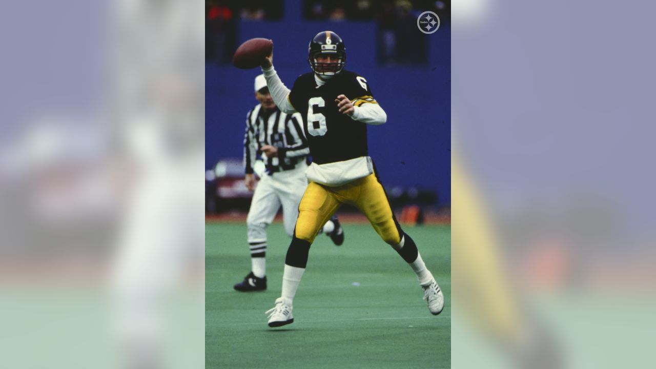 PHOTOS: Steelers All-Time leading passers