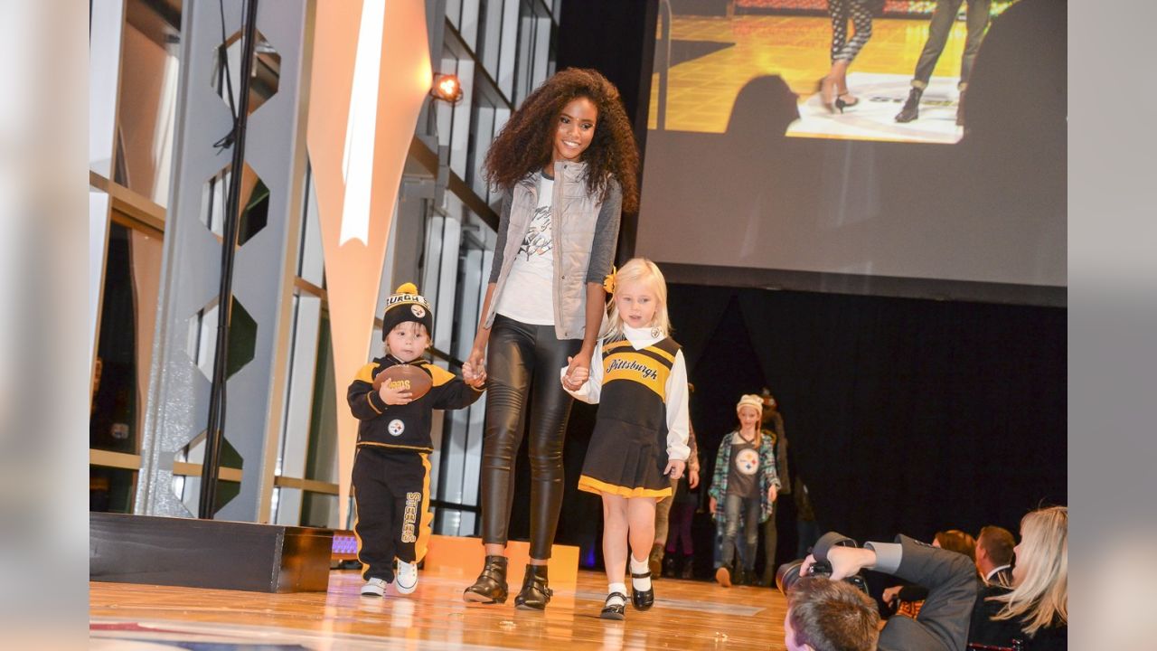 The Ultimate Steelers Fan Fashion Accessory Designed By Kiya Tomlin -  Adventure á la Mode