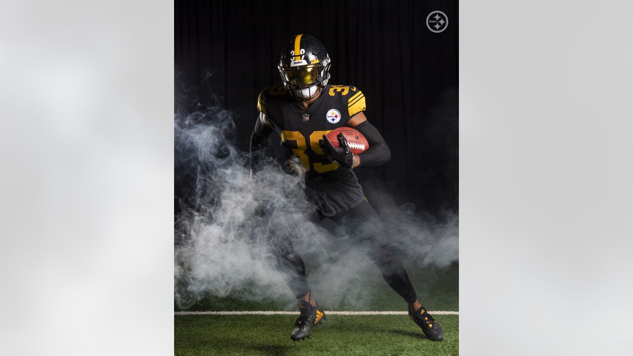 Steelers will wear Color Rush uniforms on MNF