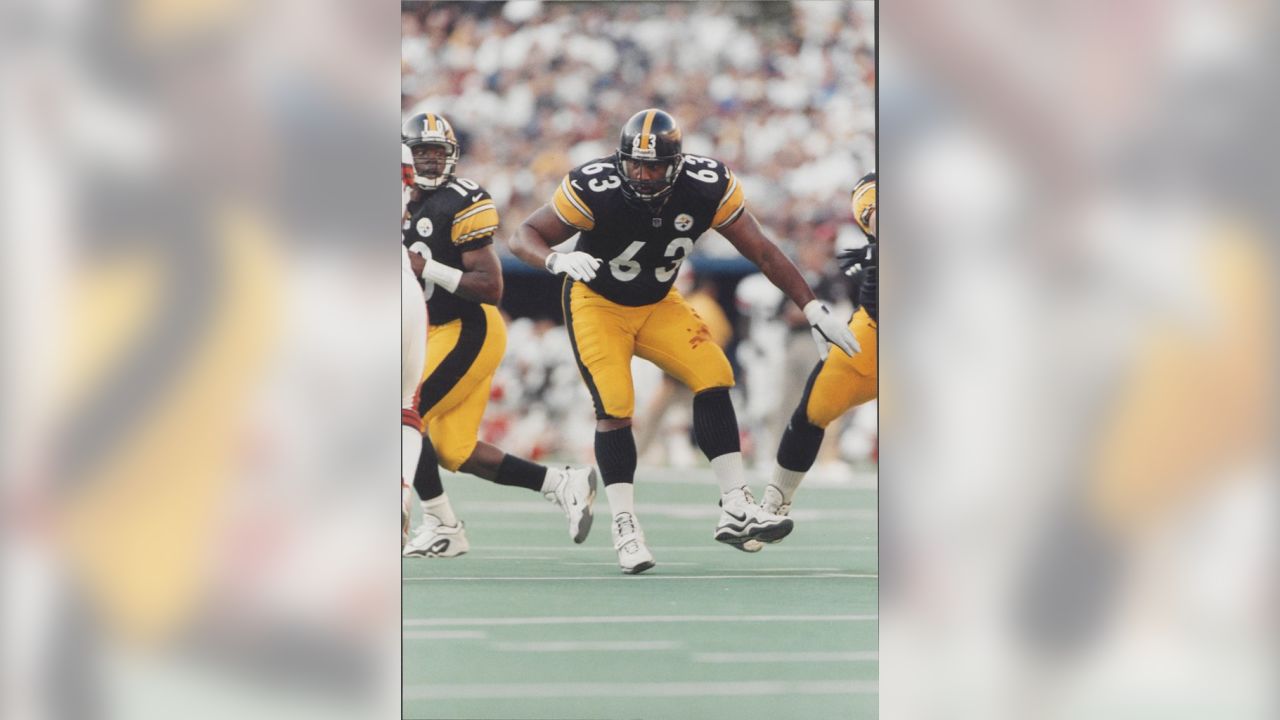 NFL 100: At No. 99, Dermontti Dawson, a Steelers center who revolutionized  the position - The Athletic