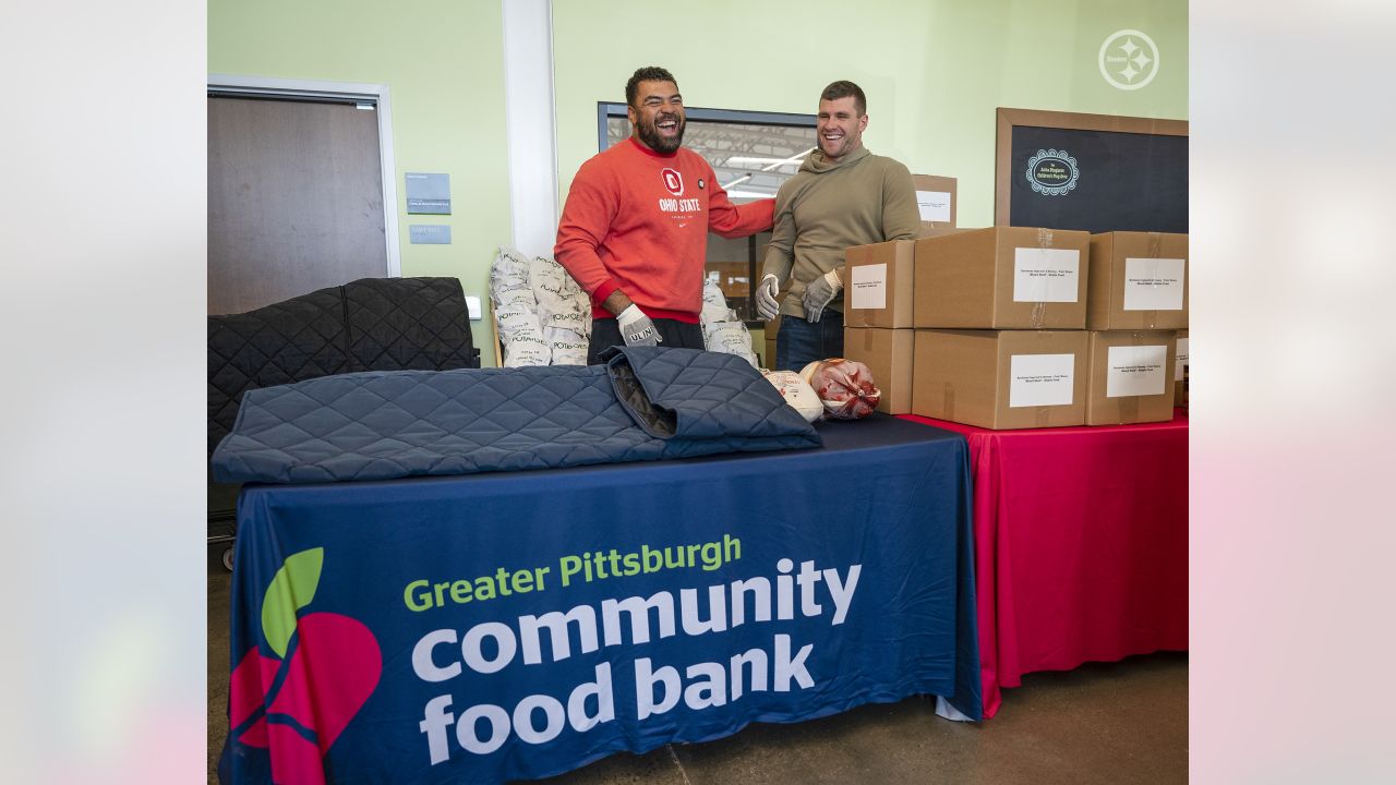 Pirates, Steelers, and Penguins to Partner with Giant Eagle and Greater  Pittsburgh Community Foodbank to Distribute Thanksgiving Meals to Area  Families