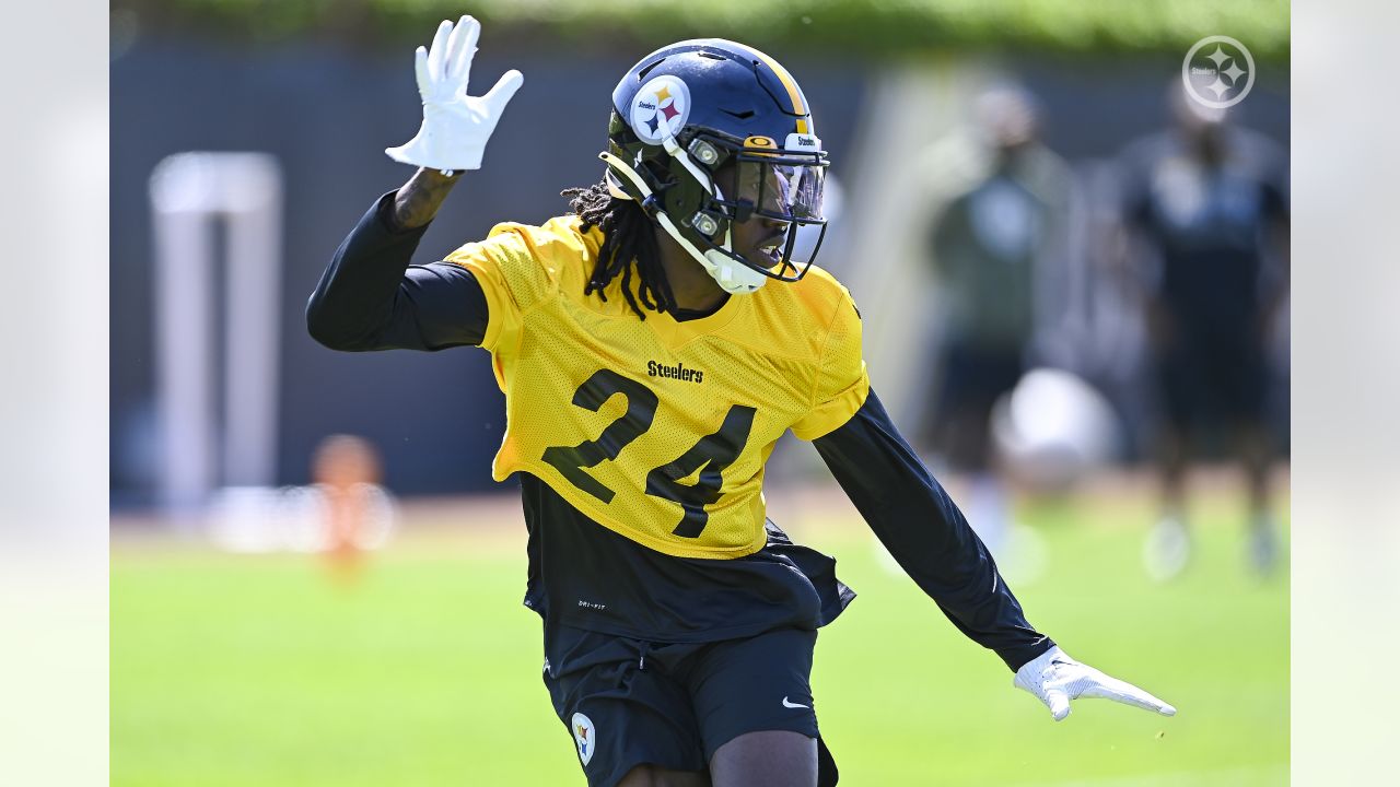 Pittsburgh Steelers cornerback Joey Porter Jr. walks on the field News  Photo - Getty Images