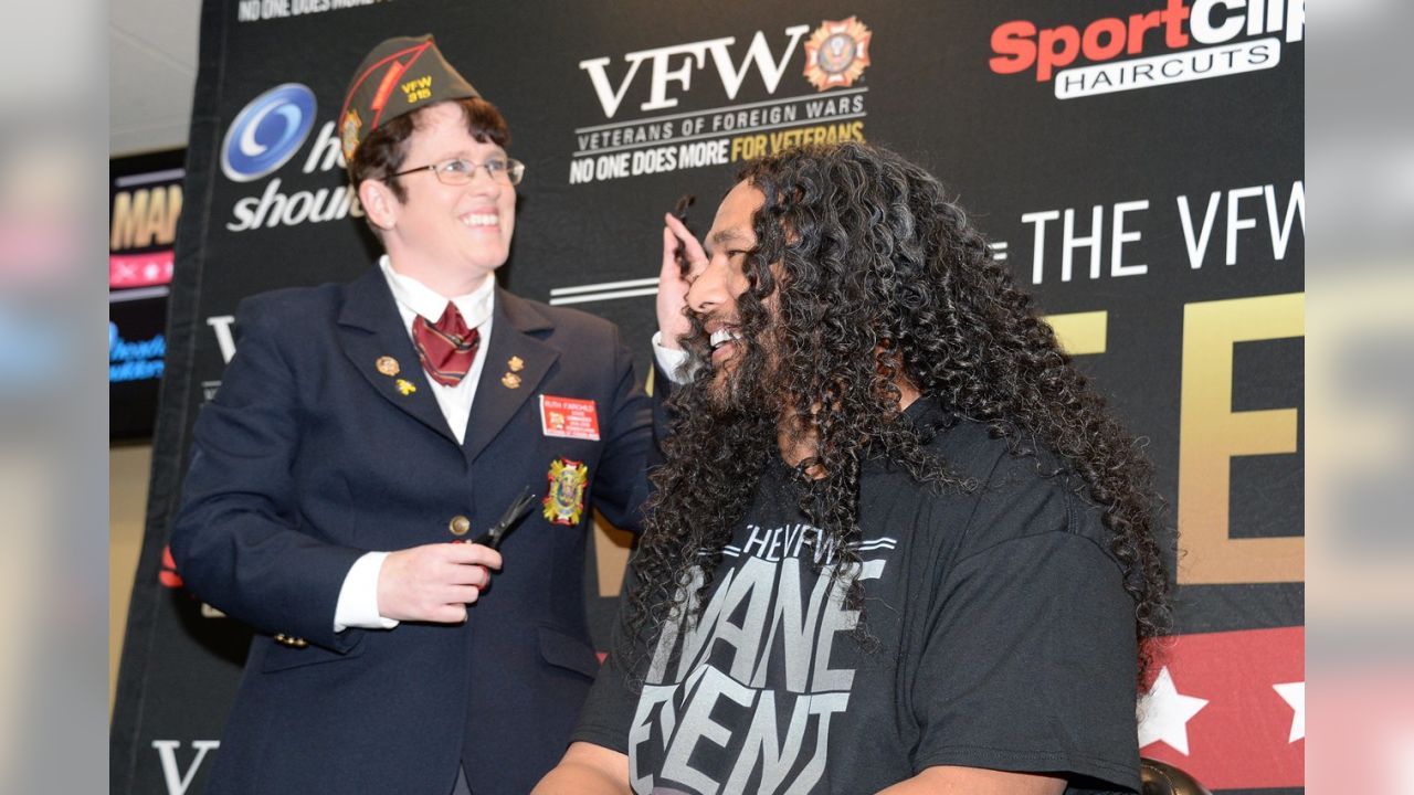 Troy Polamalu Pittsburgh Steelers military salute to service