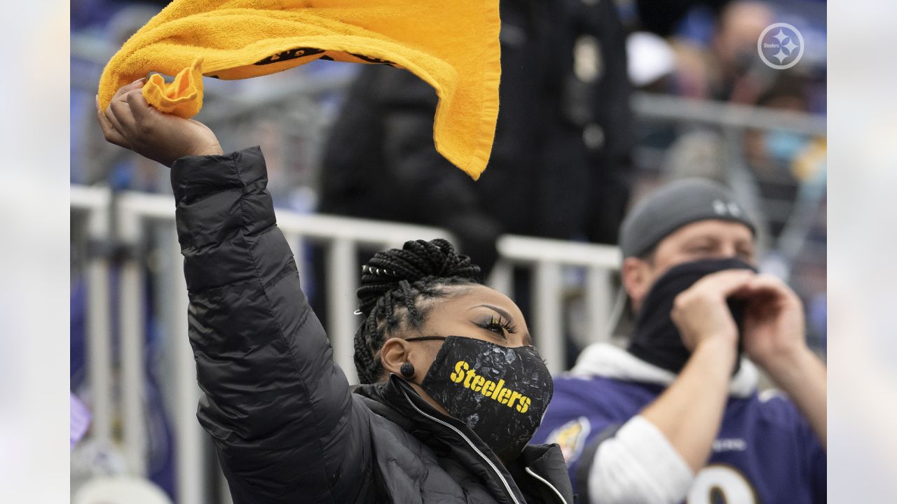 Pittsburgh Steelers vs. Baltimore Ravens. Fans support on NFL Game.  Silhouette of supporters, big screen with two rivals in background Stock  Photo - Alamy