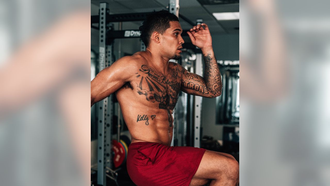 How James Conner Stayed in Shape During the NFL Offseason - Muscle