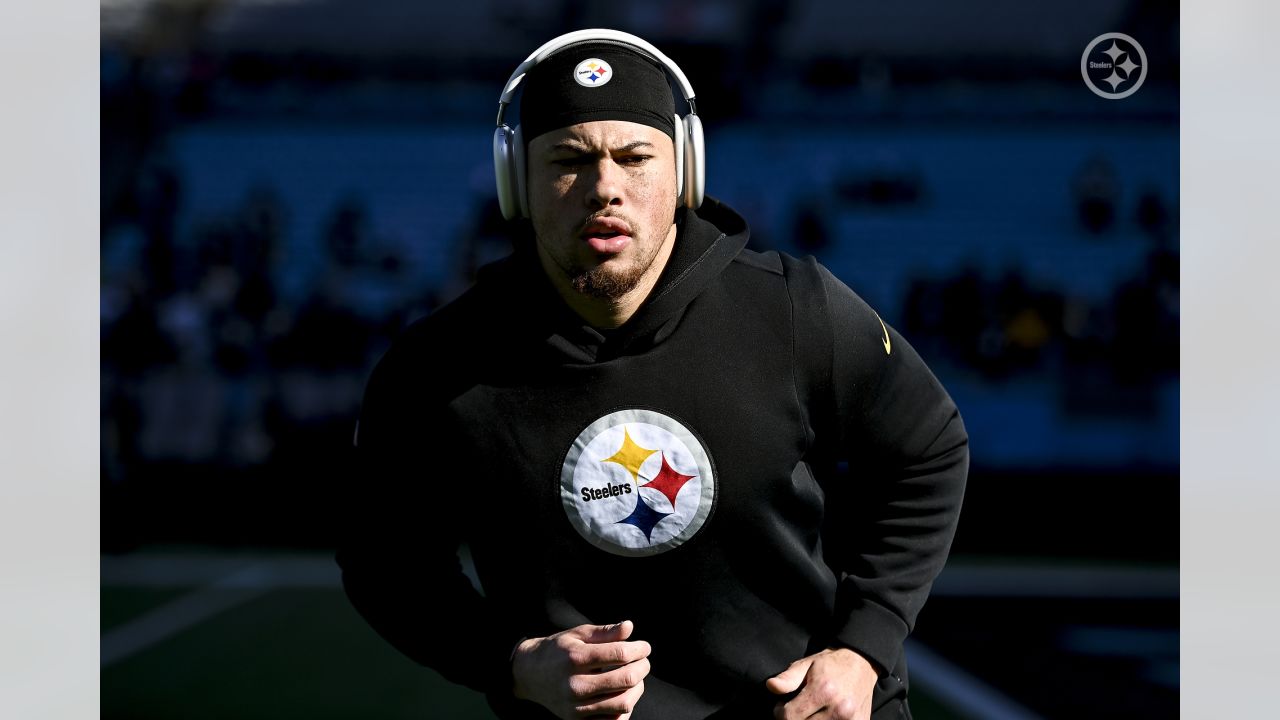 PHOTOS: Game faces - Steelers at Panthers