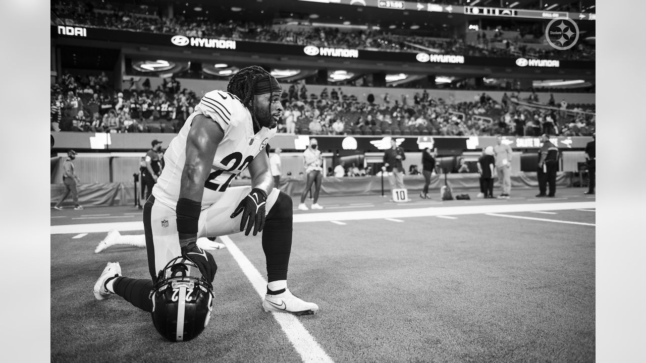 PHOTOS: Monochrome moments - Steelers at Chargers