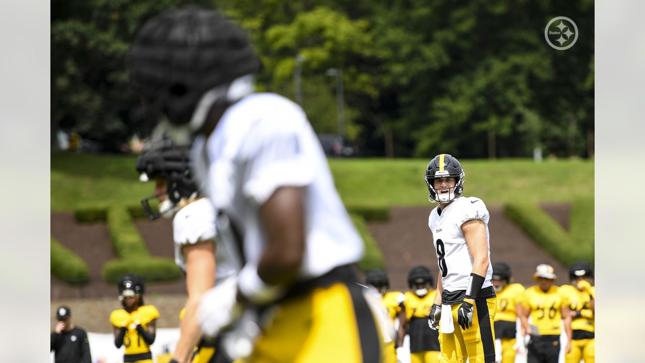 PHOTOS: Steelers Camp - August 16