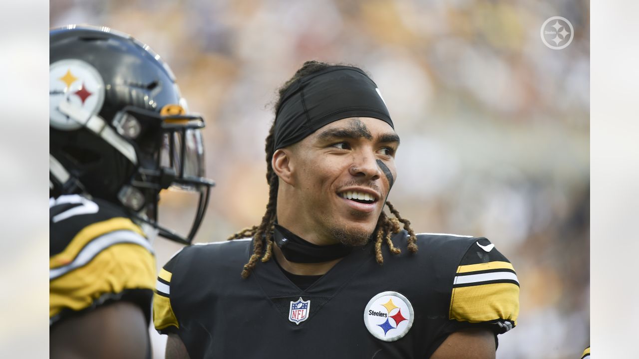 PHOTOS: Game faces - Steelers vs. Patriots