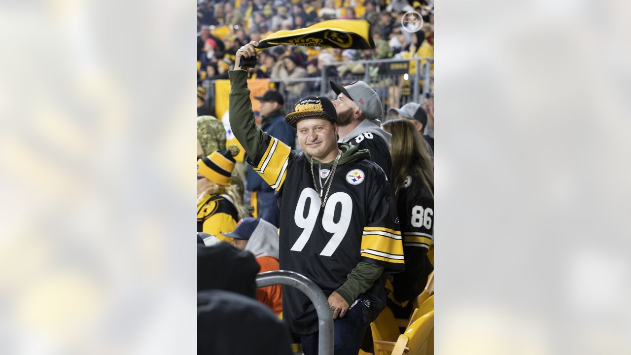 Monday Night Football: Steelers survive Bears rally in 29-27