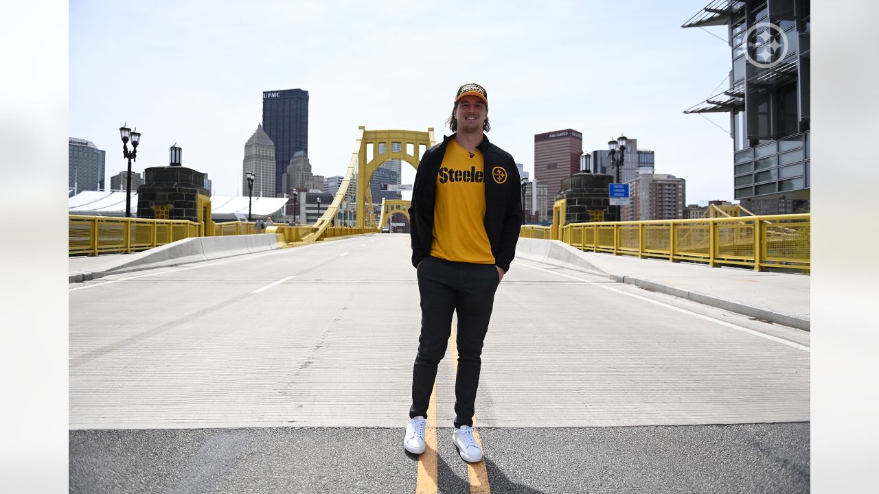 Rally House - Come PICK up your PICKett Jerseys and Tees!! Kenny Pickett  just landed at Rally House Waterfront! #Pittsburgh #PittsburghSteelers  #Pickettsburgh #Rallyhouse #WaterfrontRallyHouse #NFL # Football  #NumberEight #SteelCity #Nike #KennyPickett