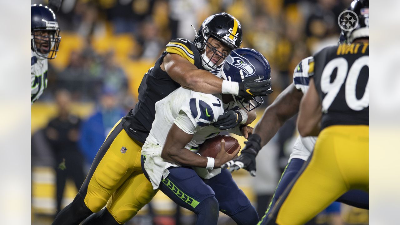 Pittsburgh Steelers linebacker Alex Highsmith (56) lines up for a play  during an NFL football game against the Cleveland Browns, Thursday, Sept. 22,  2022, in Cleveland. (AP Photo/Kirk Irwin Stock Photo - Alamy