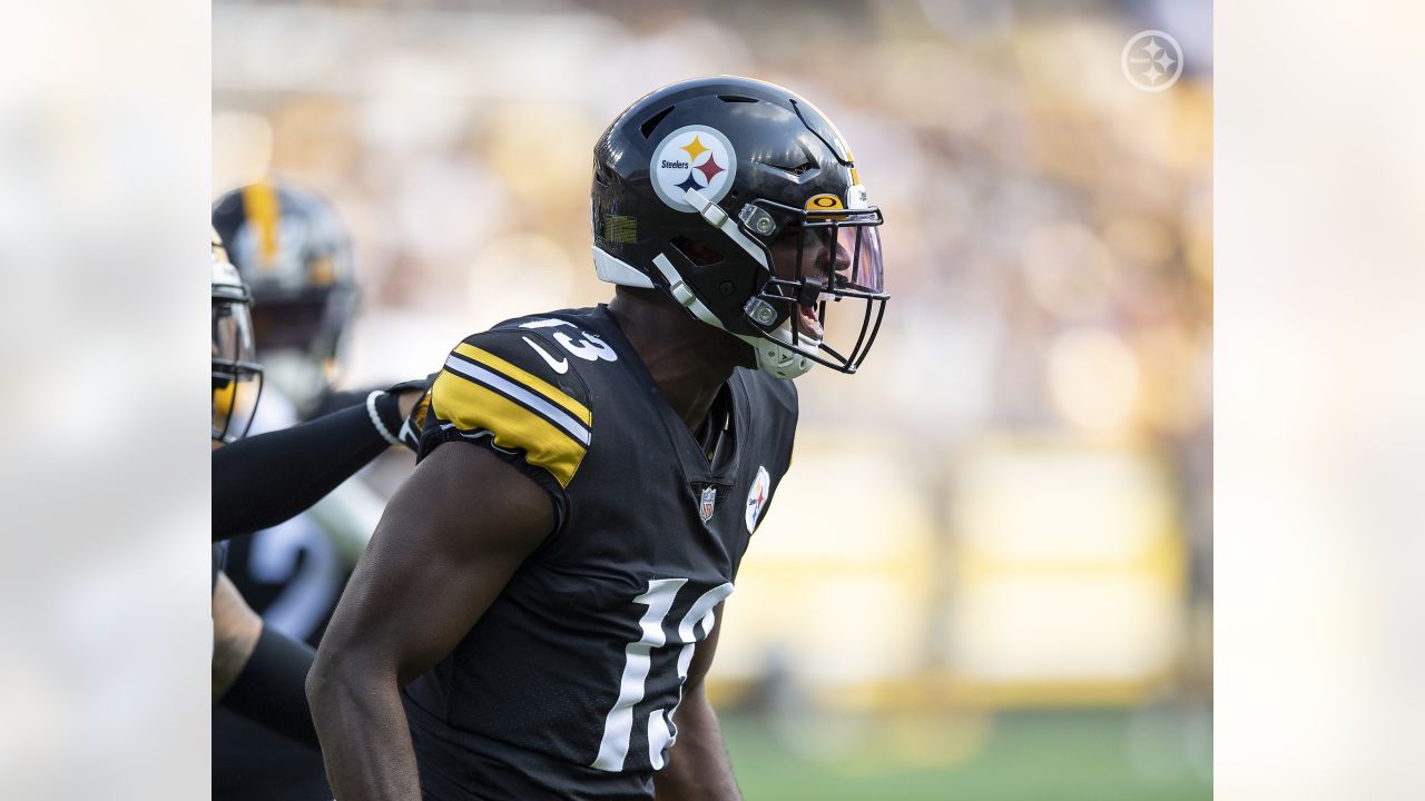 Steelers]: We have signed WR Miles Boykin to a one-year contract.  @BordasLaw 