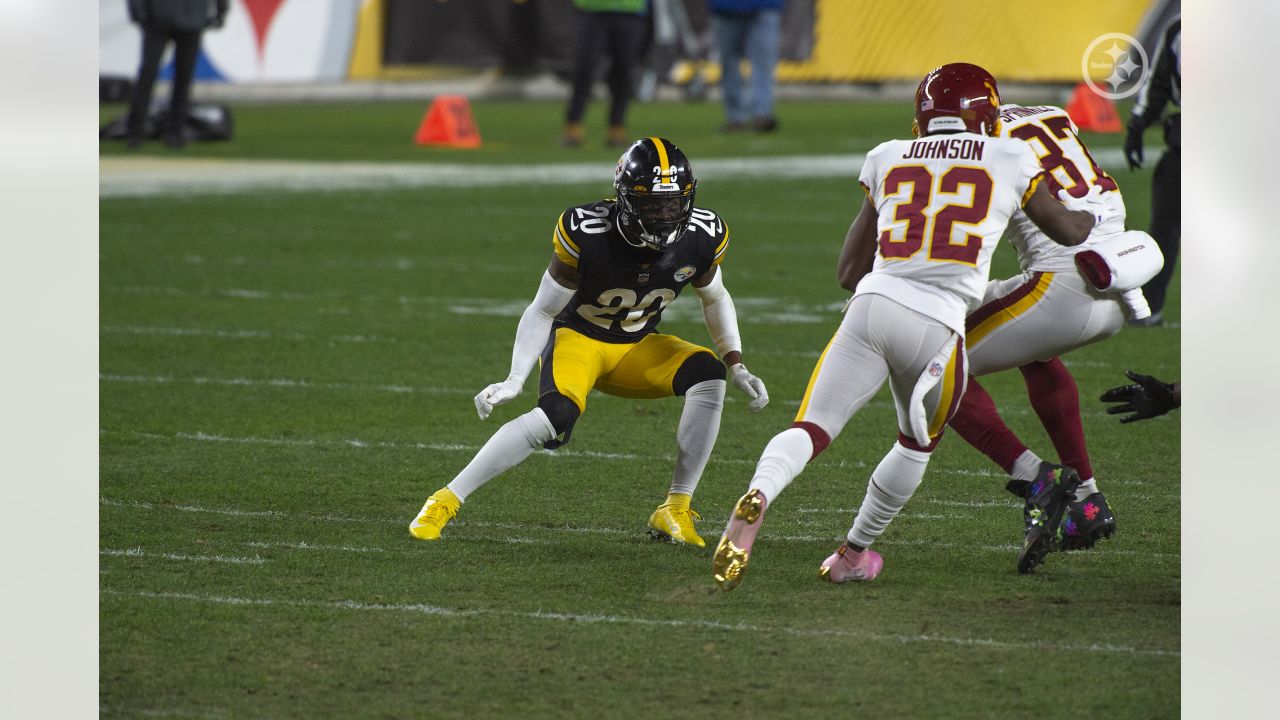 Pittsburgh Steelers cornerback Cameron Sutton is announced during the  News Photo - Getty Images