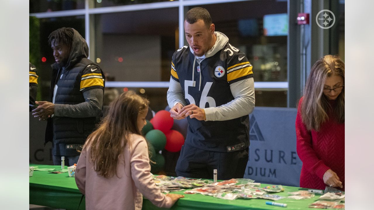 Convoy of Hope and Pittsburgh Steelers Team Up for NFL Draft Day Event