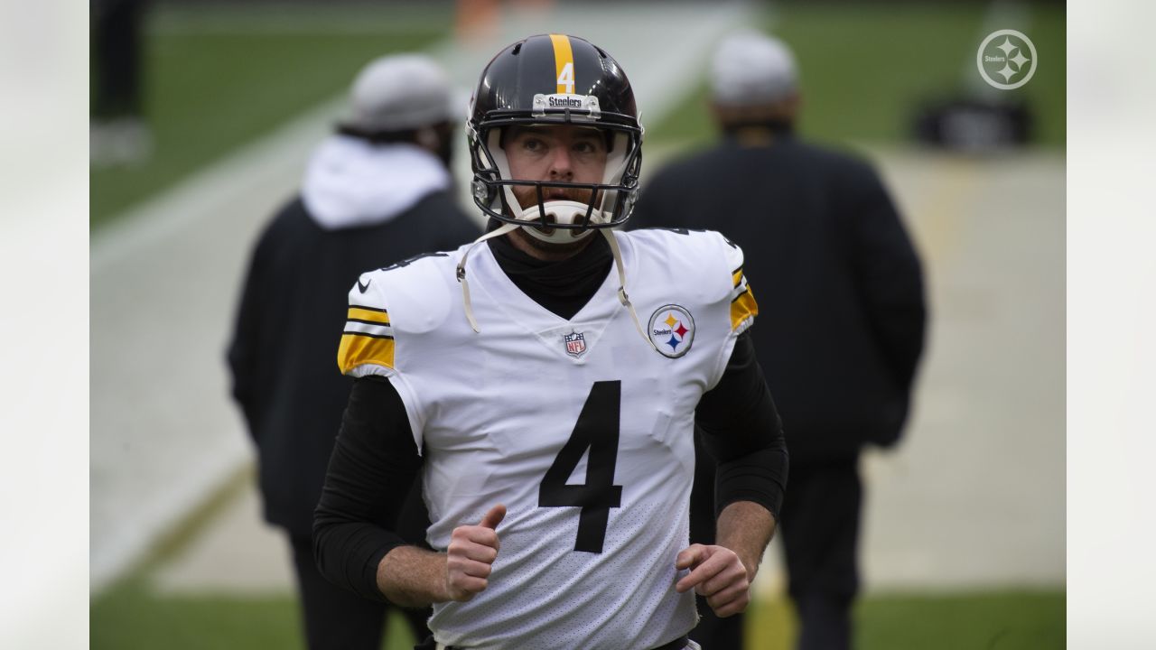 Pittsburgh Steelers sign punter Jordan Berry to a one-year deal