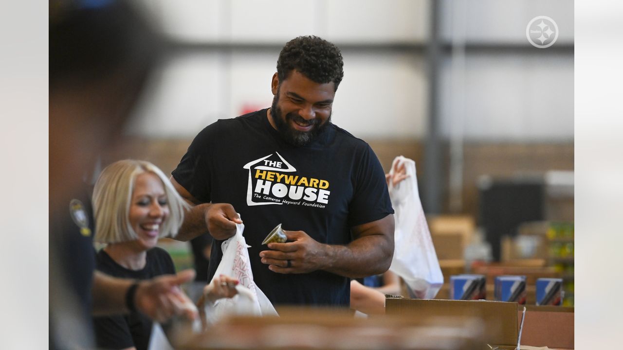 Steelers star Cam Heyward is helping The Pittsburgh Foundation's  #SpreadHope campaign for its Emergency Action Fund