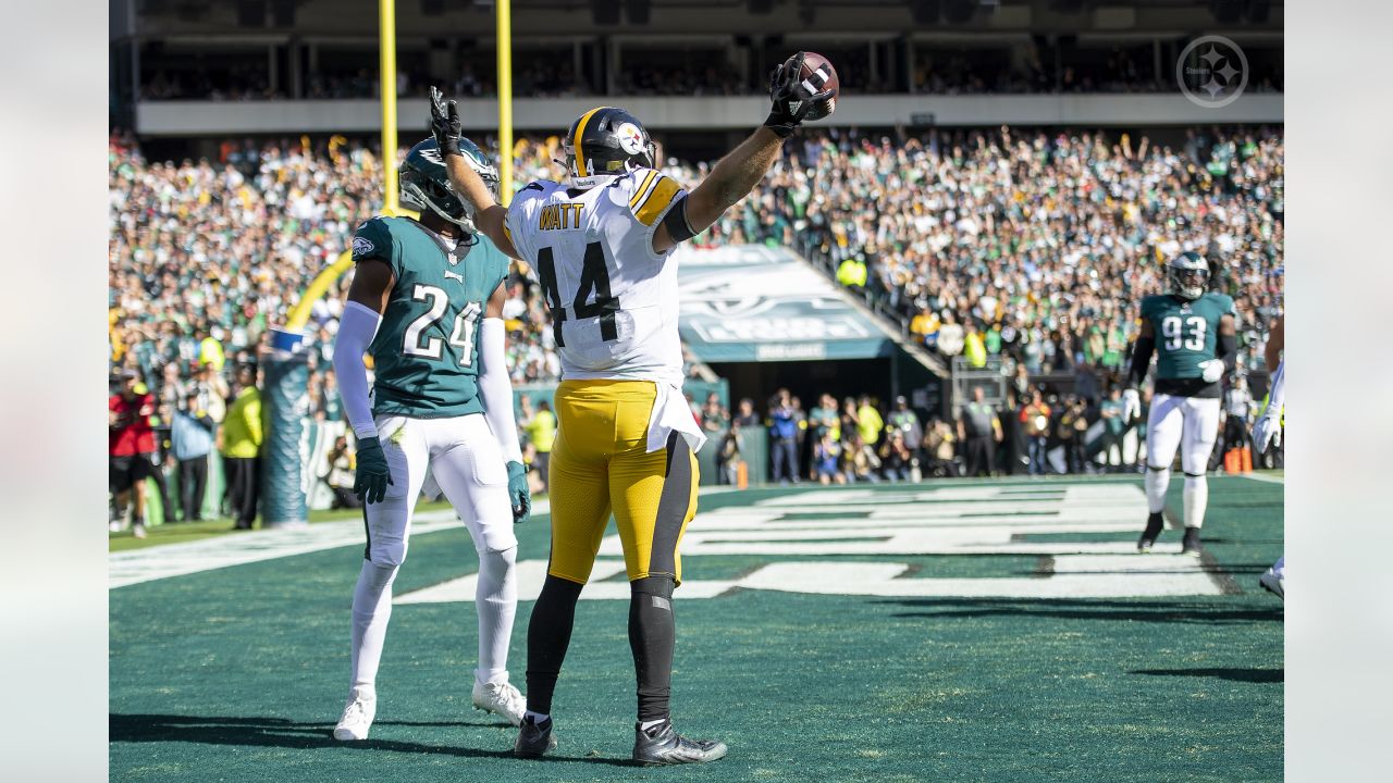 Philadelphia Eagles beat Pittsburgh Steelers 35-13