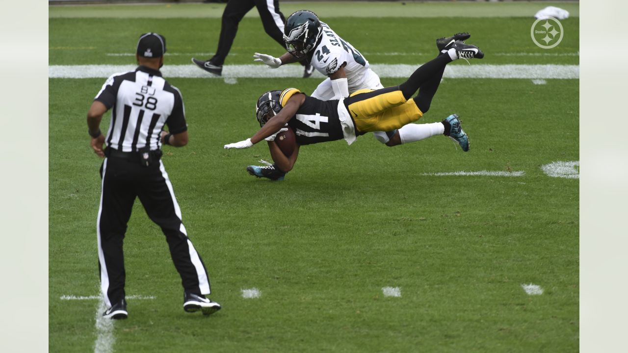 Rookie WR Claypool scores 4 TDs, Steelers top Eagles 38-29 - WHYY