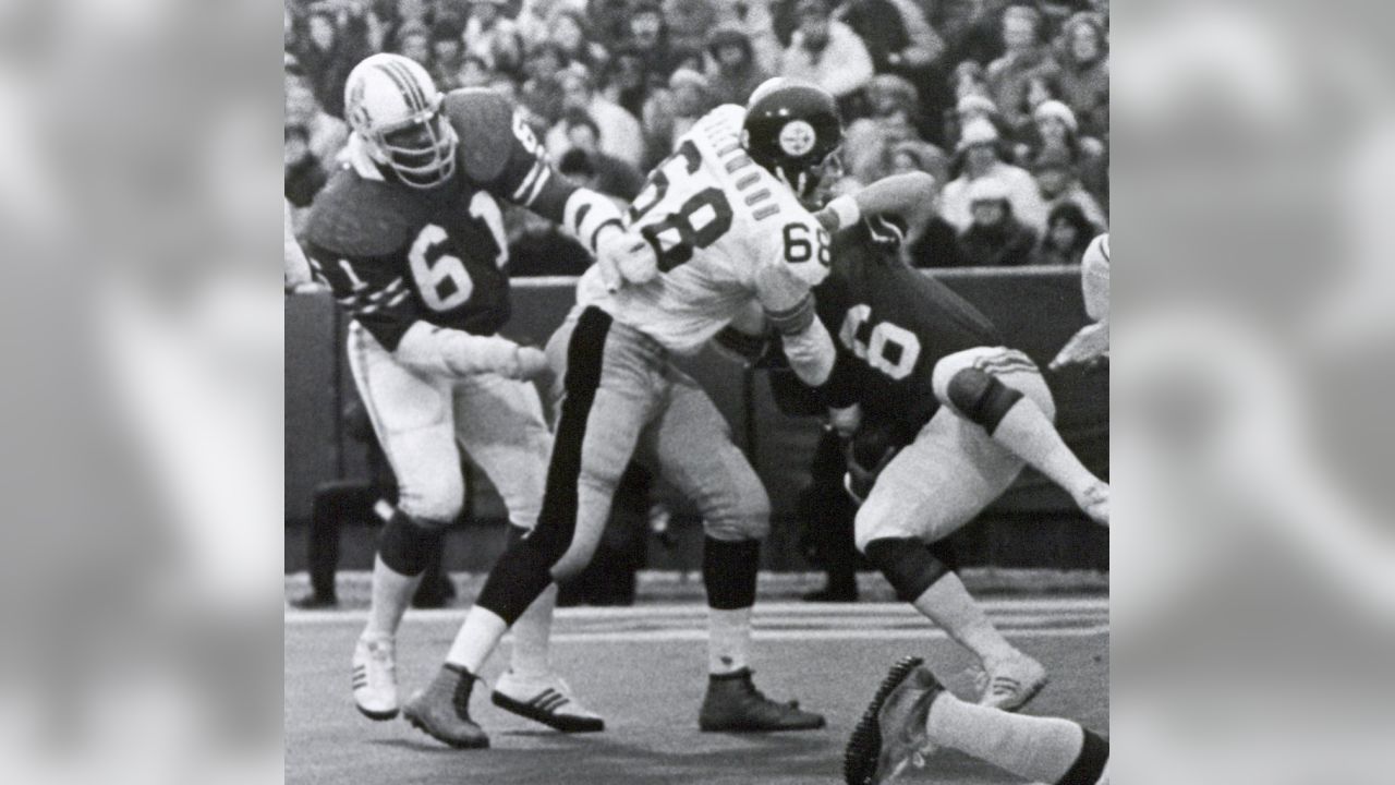 Reliving L.C. Greenwood's Four Sacks Of Roger Staubach In Steelers' Super  Bowl X Win Over Cowboys - Steelers Depot