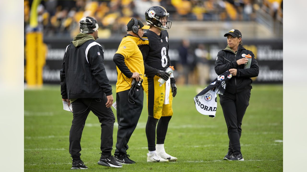 Steelers Throwback Thursday: Steelers hire first full-time female athletic  trainer - Steel City Underground