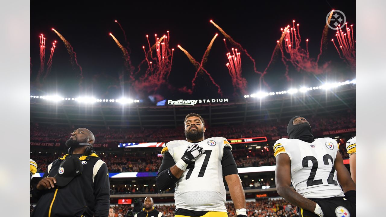 PHOTOS: Game faces - Steelers vs. Browns