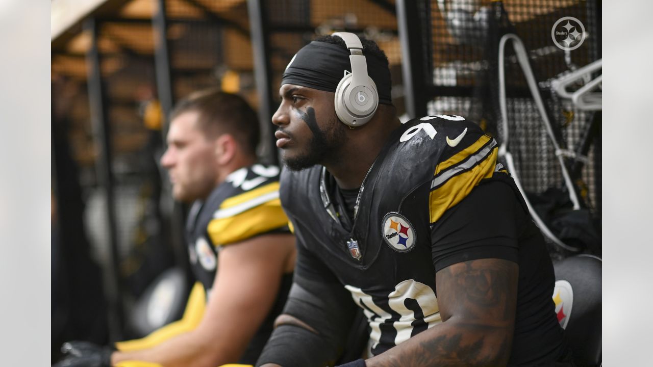 PHOTOS: Game faces - Steelers vs. Browns