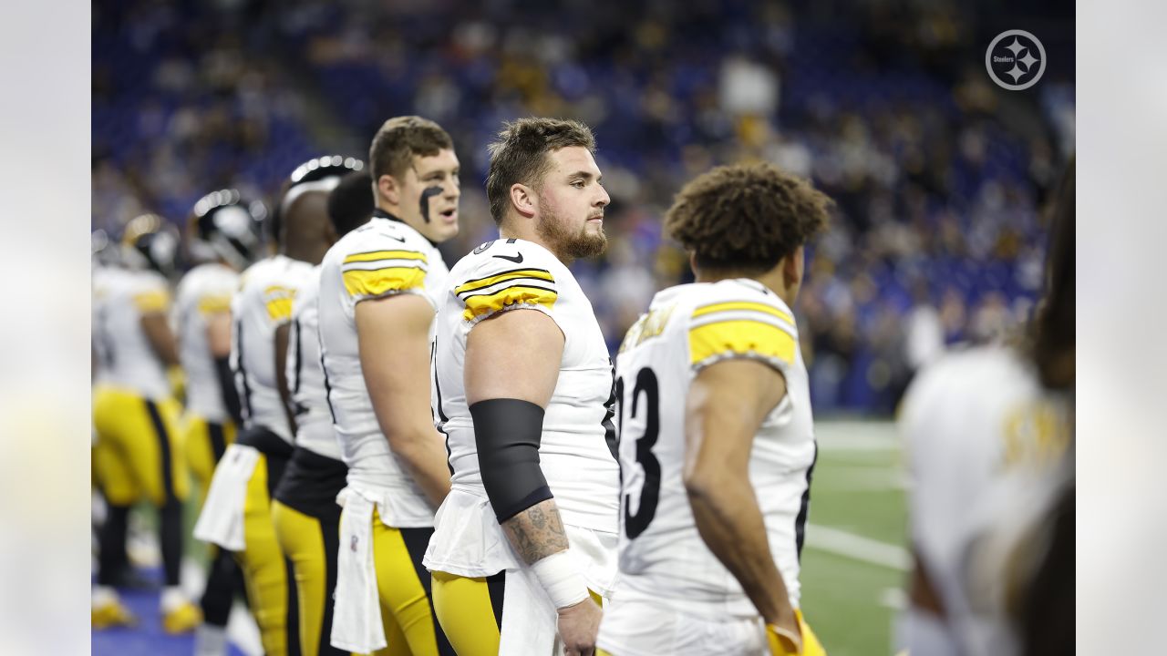 PHOTOS: Feature frames - Steelers at Colts