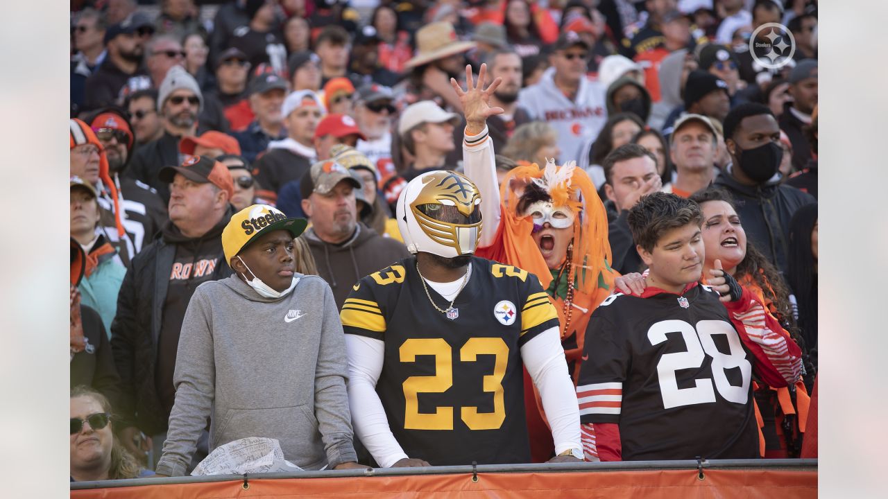 Steelers fans pumped for game against Browns - CBS Pittsburgh