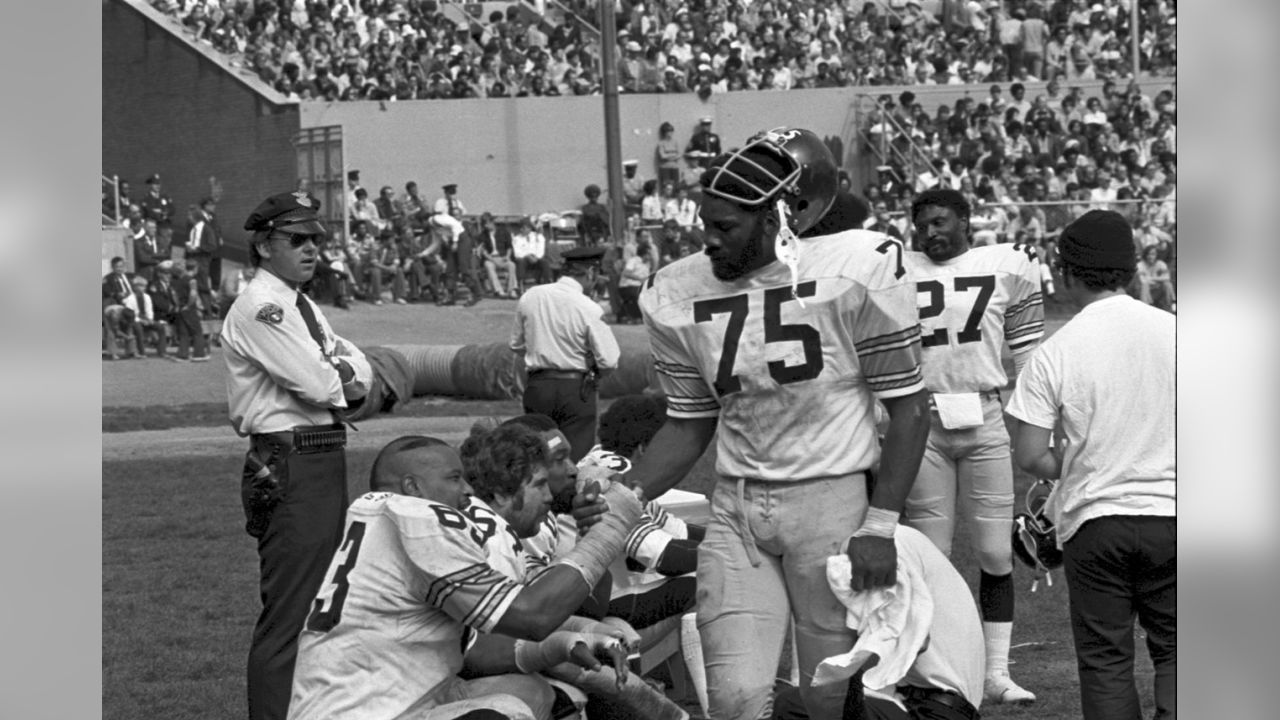 Photos: Steelers retire Joe Greene's number