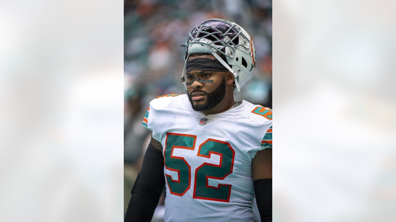 Miami Dolphins middle linebacker Elandon Roberts (52) is shown