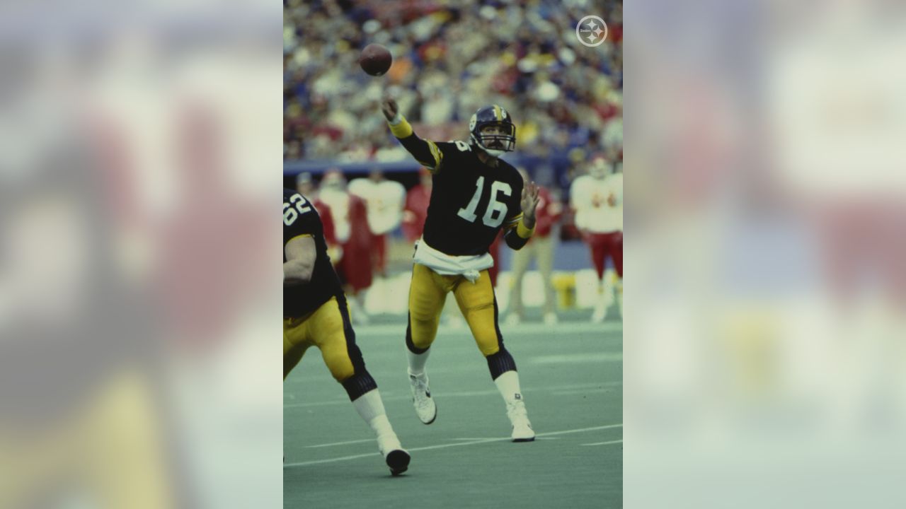 PHOTOS: Steelers All-Time leading passers