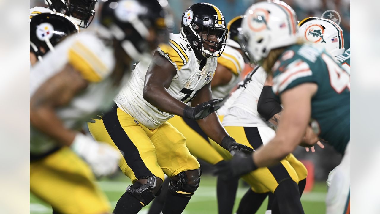 Pittsburgh Steelers 10-16 Miami Dolphins: Tua Tagovailoa leads