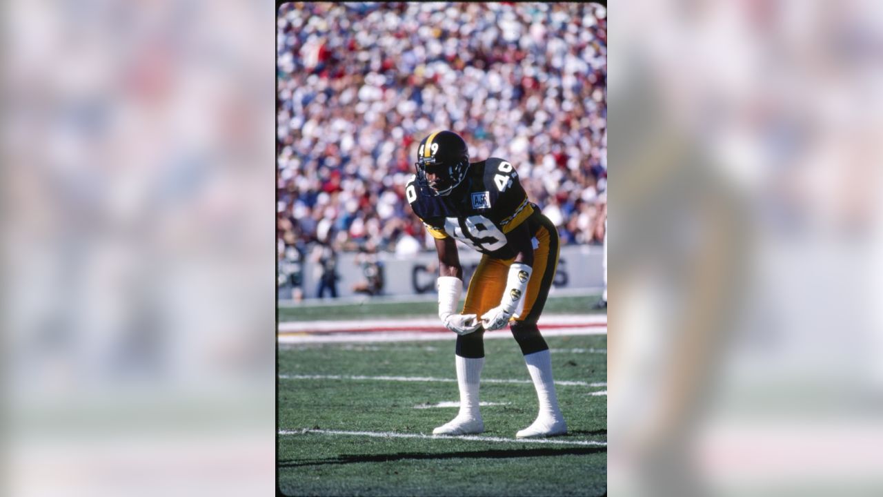 Cornerback Mel Blount of the Pittsburgh Steelers signals to