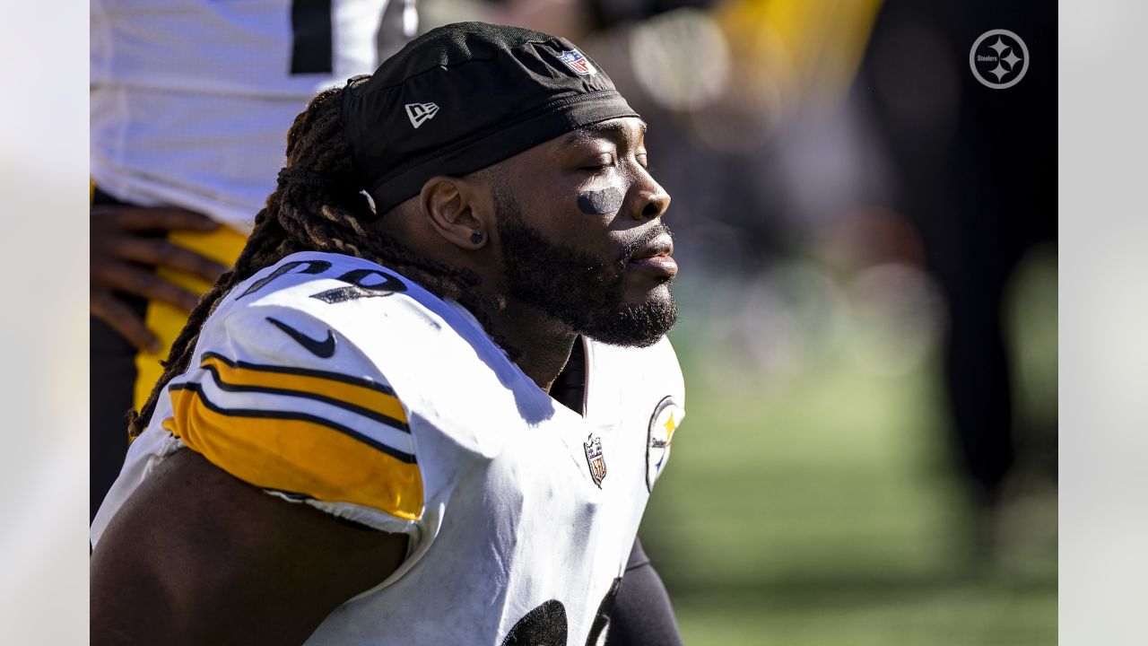 PHOTOS: Game faces - Steelers at Panthers