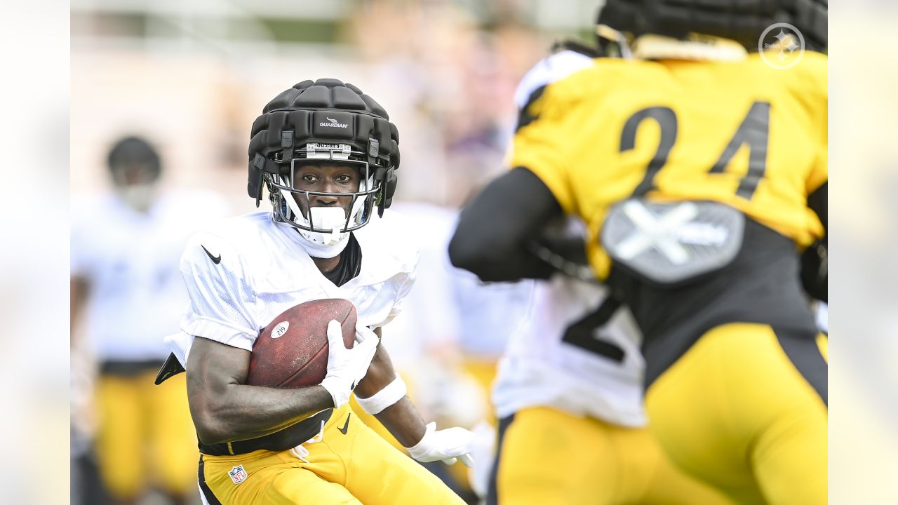 2022 Steelers training camp: Wide receivers