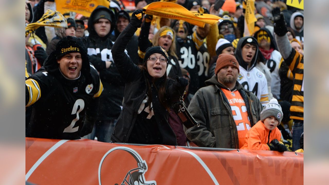 Steelers bar in Cincinnati is friendly territory for Pittsburgh fans