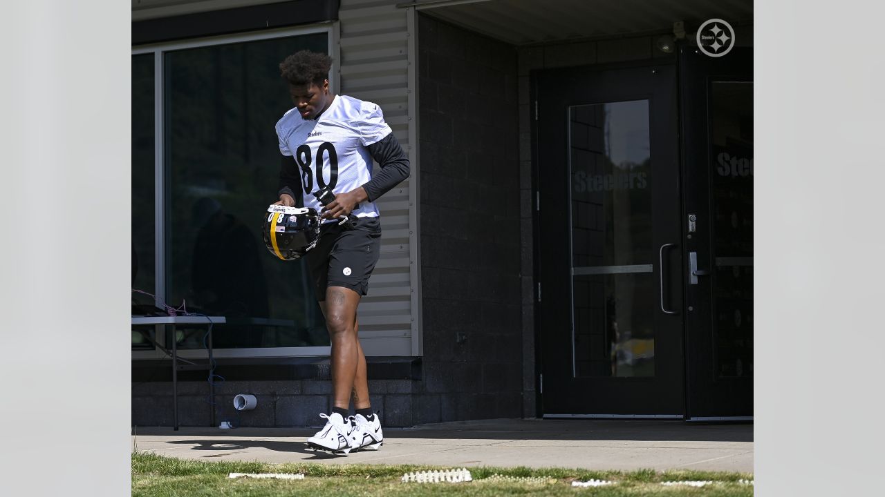 PHOTOS: Washington at rookie minicamp