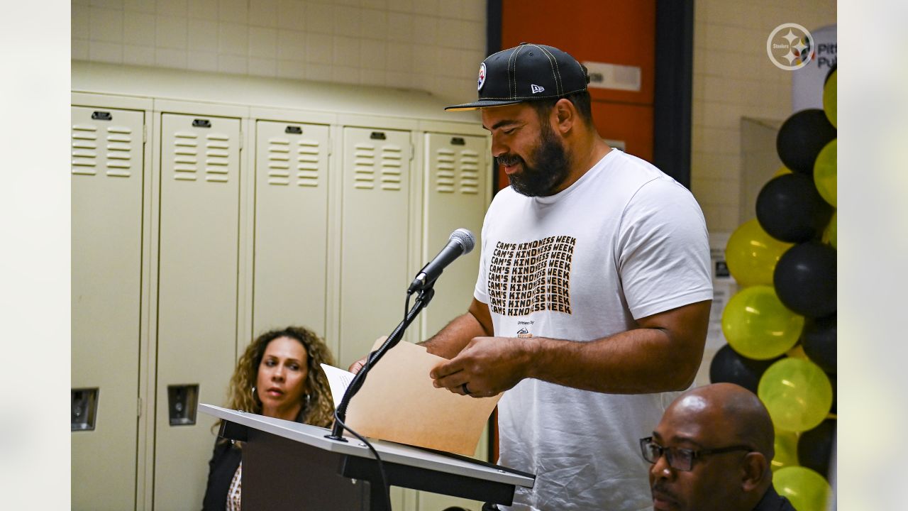 2022 Walter Payton Man of the Year Nominee: Defensive tackle Cameron  Heyward - Pittsburgh Steelers