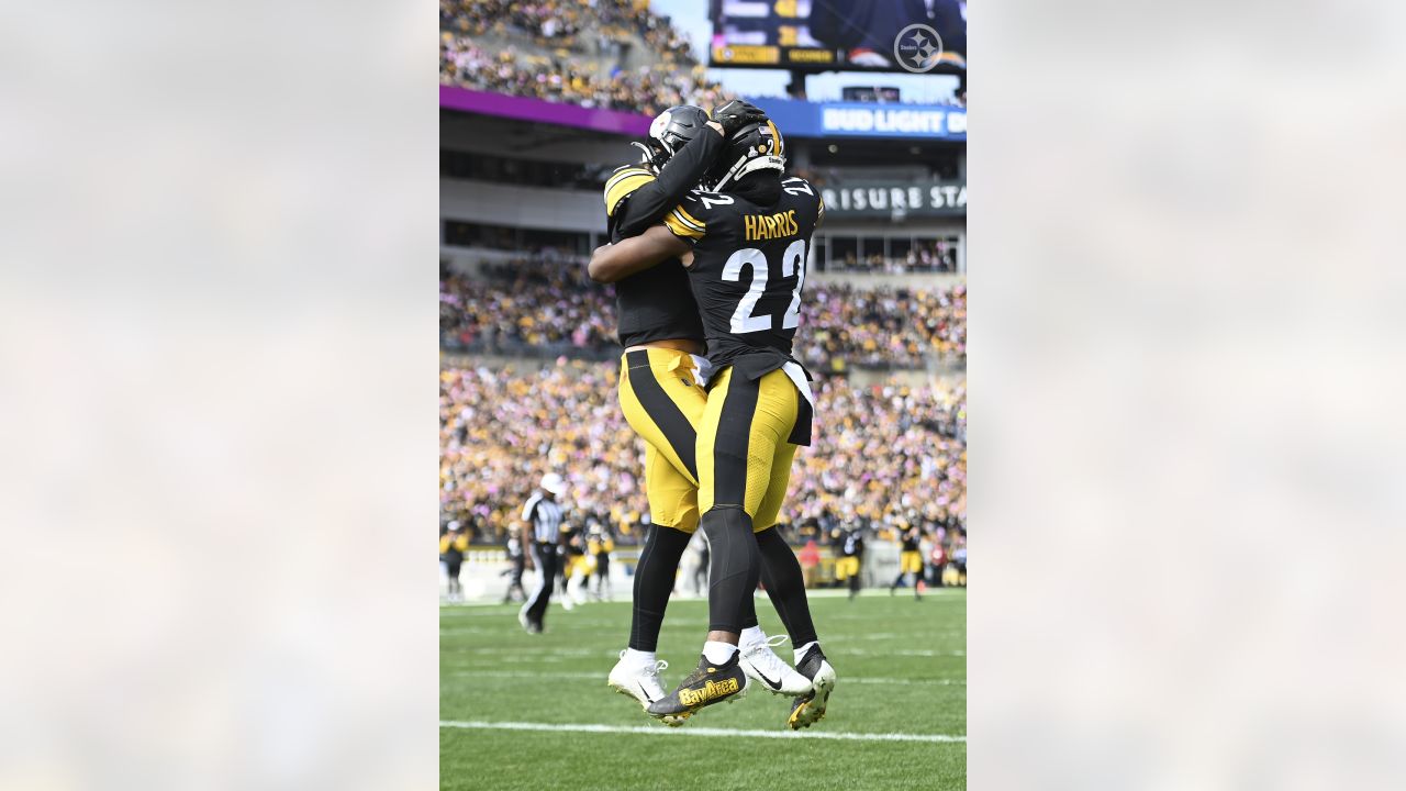 PHOTOS: Feature frames - Steelers vs. Buccaneers