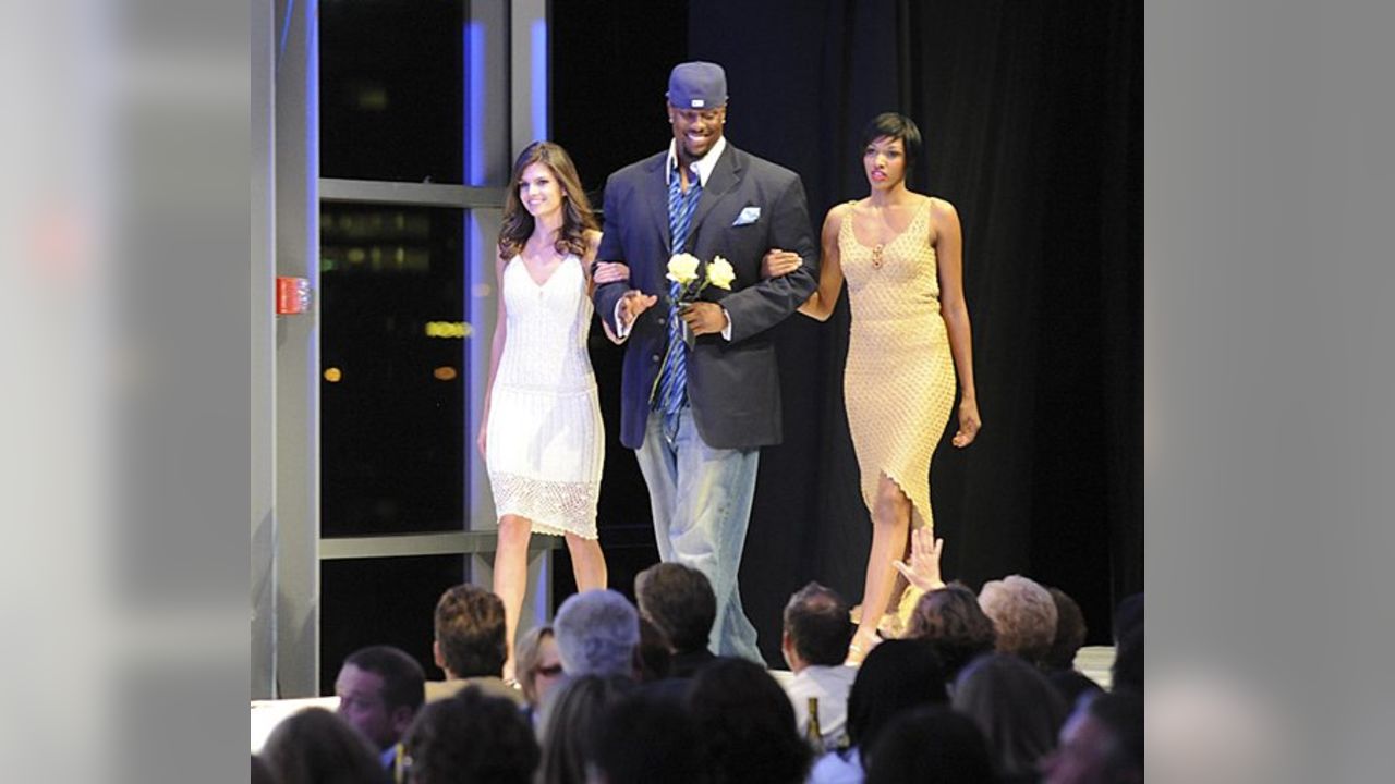 Steelers make a virtual fashion show sizzle