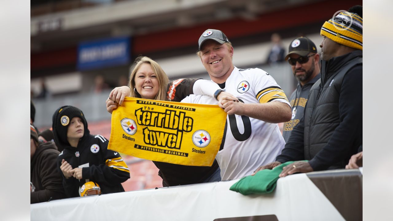 PHOTOS: Browns fall to Steelers on Halloween, 15-10