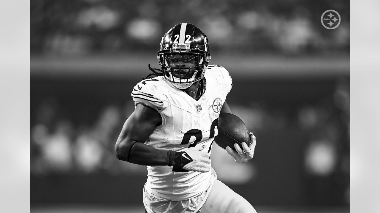 PHOTOS: Monochrome moments - Week 3 at Raiders