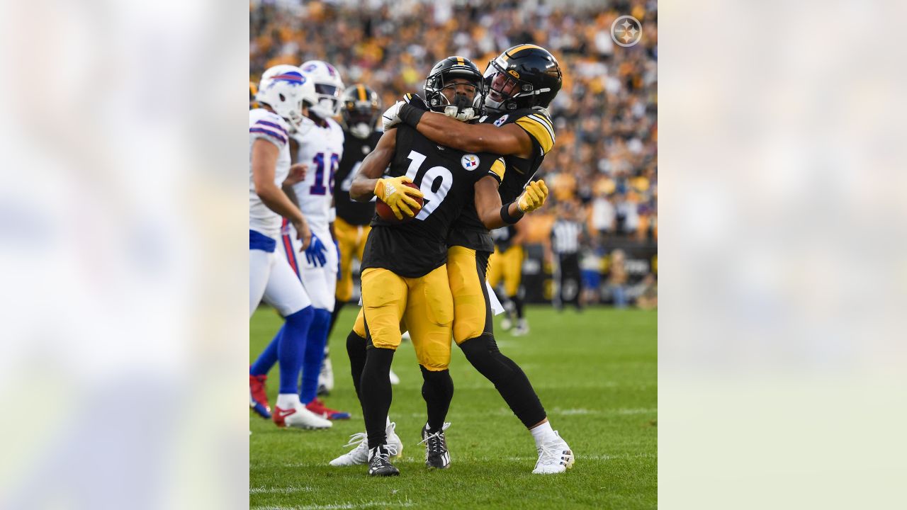 PHOTOS: Feature frames - Steelers at Bills