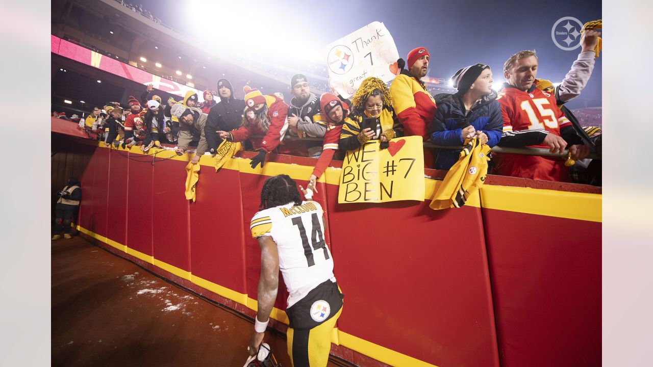 Steelers fans show love for KC receiver - The Iola Register