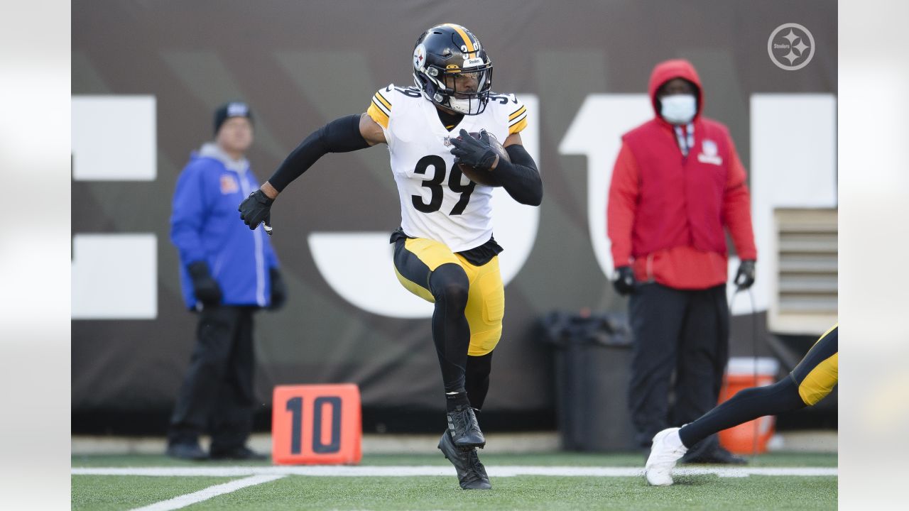 Minkah Fitzpatrick does it all for the Steelers in his 'statement' game  against the Bengals