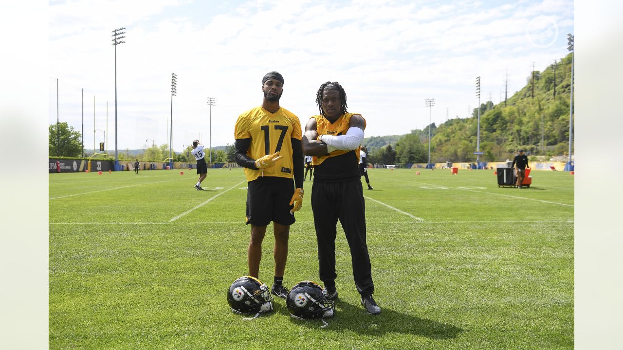 Pittsburgh Steelers: Day 1 mini camp photos