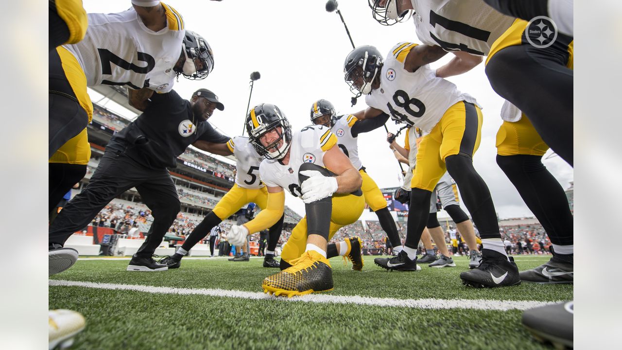 PHOTOS: Game faces - Steelers vs. Bengals