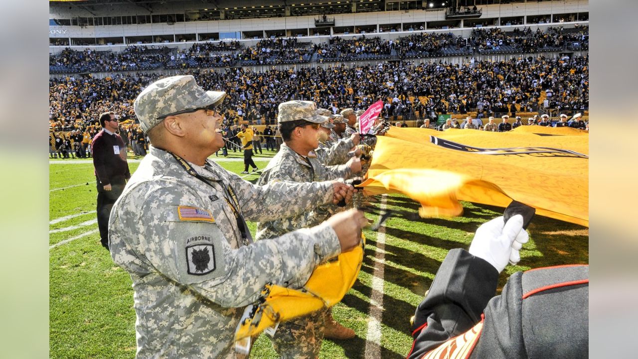 Steelers Salute to Service game honors military