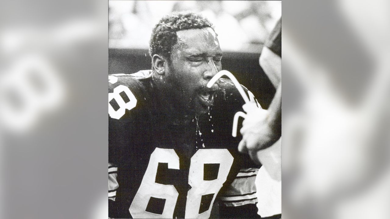 L. C. Greenwood Pittsburgh Steelers 1969-81.  Pittsburgh steelers  football, Pittsburgh steelers, Pittsburg steelers